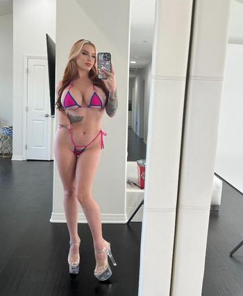 414-204-5745, 25  female escort, Colorado Springs