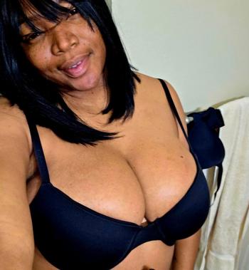 Sabrina, 32  female escort, Colorado Springs